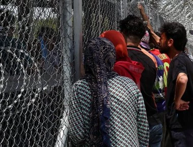 Η τουρκική προπαγάνδα σε νέα αποκυήματα φαντασίας: Έλληνες αστυνομικοί ξυλοκόπησαν αλλοδαπούς στον Έβρο